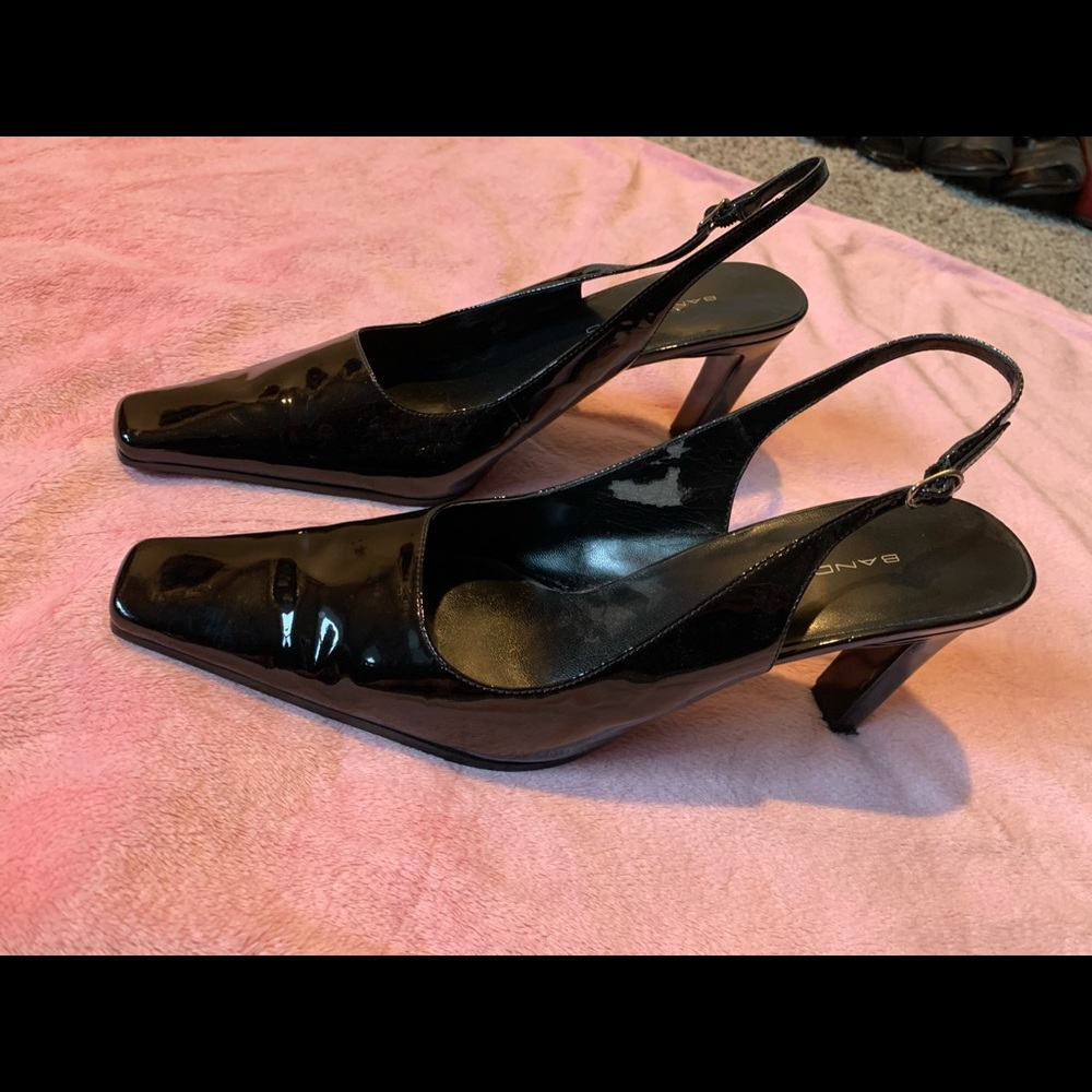 Bandolino Black Patent Square Toe Low Heels